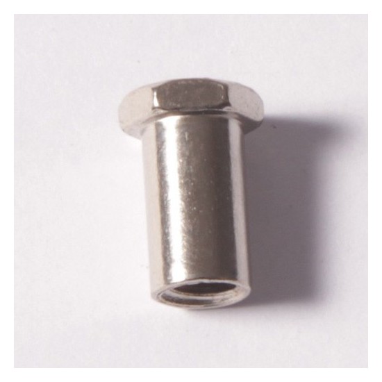 6374 - écrou femelle coquille