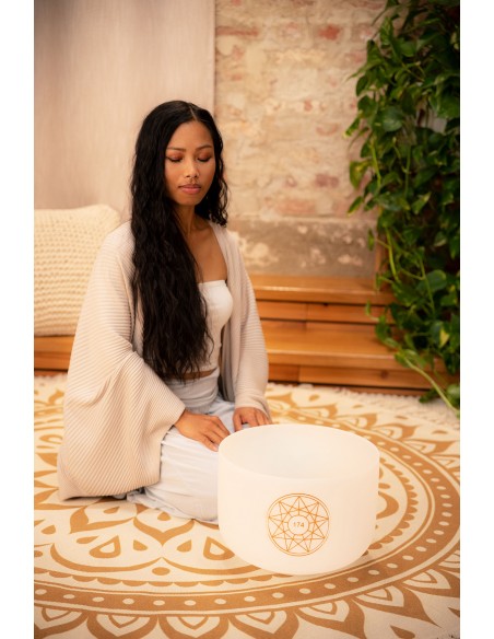 Crystal singing bowl 12" 174 Hz