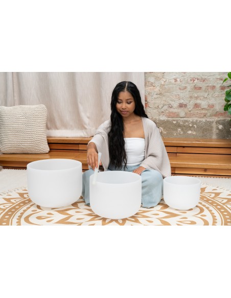 Set of 3 crystal singing bowls 432 Hz - A4, F4, C4