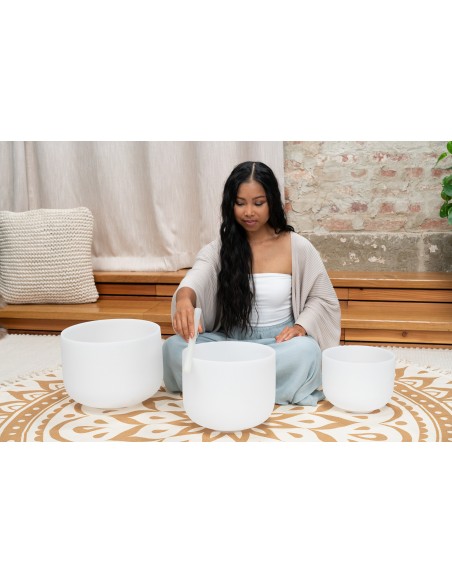 Set of 3 crystal singing bowls 432 Hz - A4, F4, D4