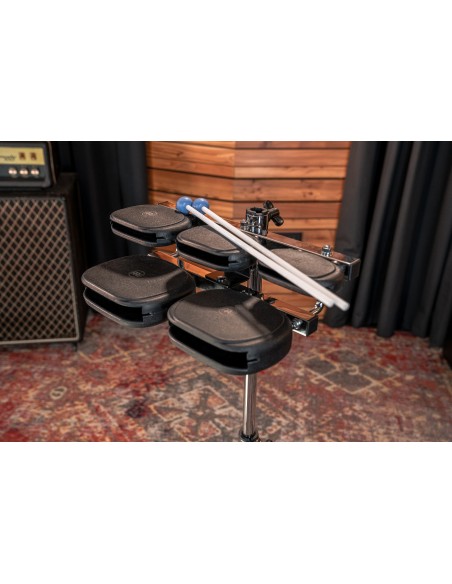 Set de 5 temple blocks synthétiques sur structure métallique
